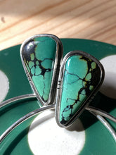 Load image into Gallery viewer, Green Hubei Turquoise Swing Hoops