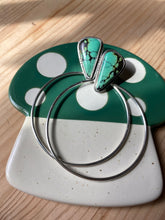 Load image into Gallery viewer, Green Hubei Turquoise Swing Hoops
