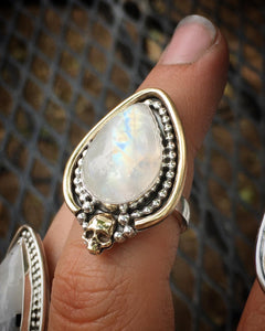 Brass skull Yellow flash moonstone ring - size 6/6.25