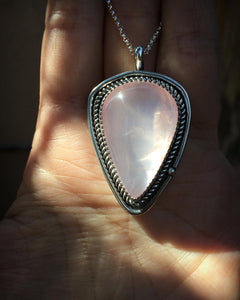 Shimmery rose quartz pear necklace