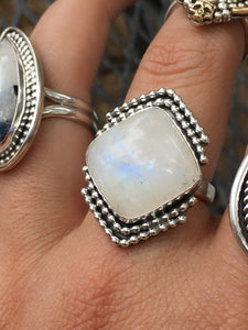 Square moonstone with beaded wire details ring - size 9