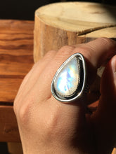 Load image into Gallery viewer, Rainbow moonstone shadowbox ring - size 7.25