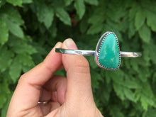 Load image into Gallery viewer, Simple green Royston turquoise cuff