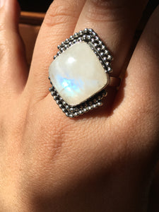Square moonstone with beaded wire details ring - size 9