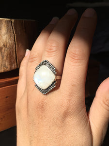 Square moonstone with beaded wire details ring - size 9