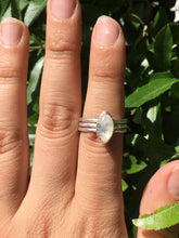 Load image into Gallery viewer, Moonstone stacker ring set - size 6.5