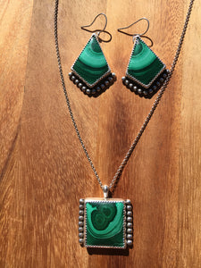 Swirly green malachite earring/necklace set