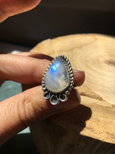 Load image into Gallery viewer, Moonstone pear ring with beaded border and loops - size 6