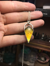 Load image into Gallery viewer, Mexican amber necklace