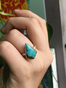 Kite shaped Hubei turquoise ring - size 8