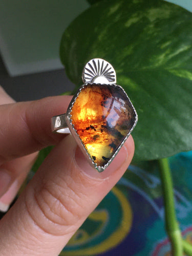 Geometric cut amber ring - size 7 1/4