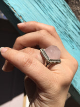 Load image into Gallery viewer, Geometric cut rose quartz ring - size 6
