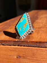 Load image into Gallery viewer, Kingman Turquoise Beaded Kite Ring—size 7.5