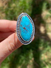 Load image into Gallery viewer, Freeform Kingman Turquoise Ring—size 8.5