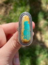 Load image into Gallery viewer, Glowy Green Royston Turquoise Ring—size 7