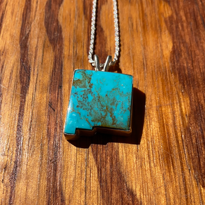 Simple Kingman Turquoise New Mexico Statement Necklace