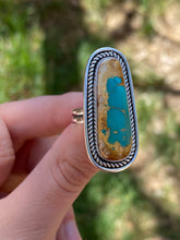 Load image into Gallery viewer, Glowy Green Royston Turquoise Ring—size 7