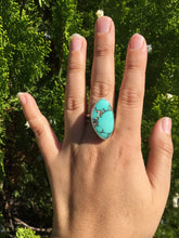 Load image into Gallery viewer, Natural Hubei chunky turquoise ring - size 8.5/9