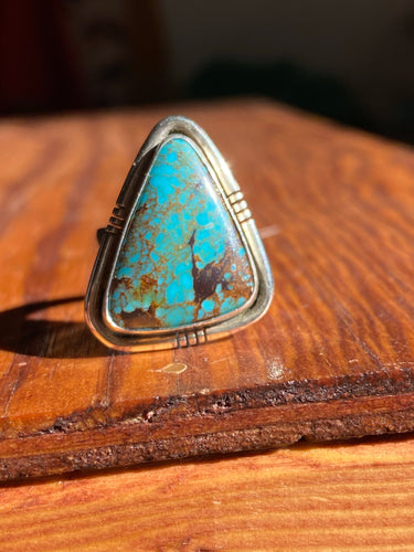 Kingman Turquoise Ring with Decorative Notches—size 6.5
