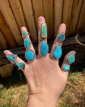 Load image into Gallery viewer, Glowy Green Royston Turquoise Ring—size 7