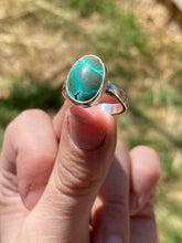 Load image into Gallery viewer, Green Hubei Turquoise Ring—size 6