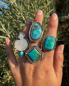 Old Stock Kingman Turquoise Scorpion Ring — size 6 3/4