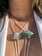 Load image into Gallery viewer, Aloe Variscite Diamond Chain Bolo Necklace