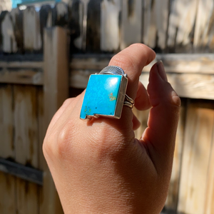Bright Blue Kingman New Mexico Statement Ring — size 8