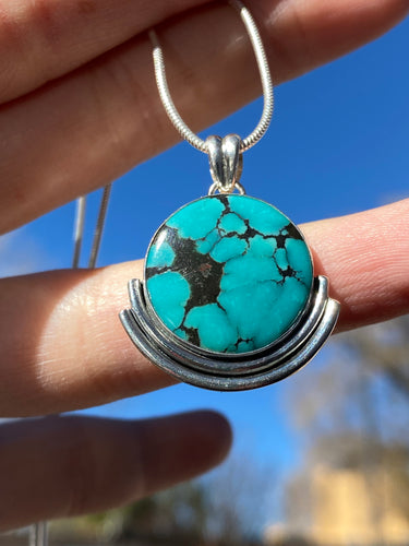 Hubei Turquoise Round Necklace