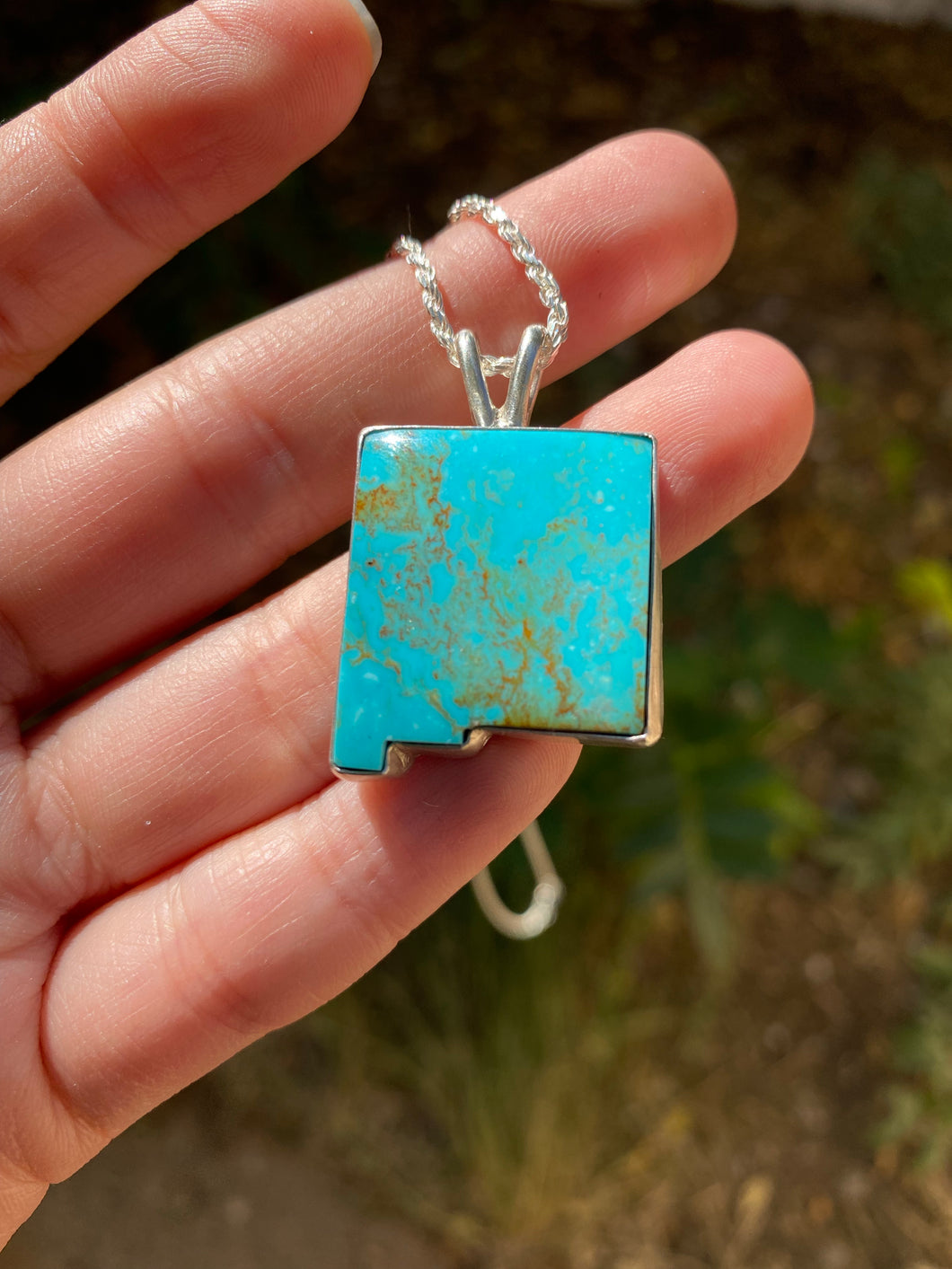 Simple Kingman Turquoise New Mexico Statement Necklace