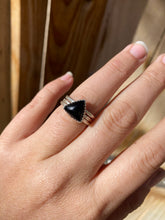 Load image into Gallery viewer, Black onyx stacker ring set - size 6.5